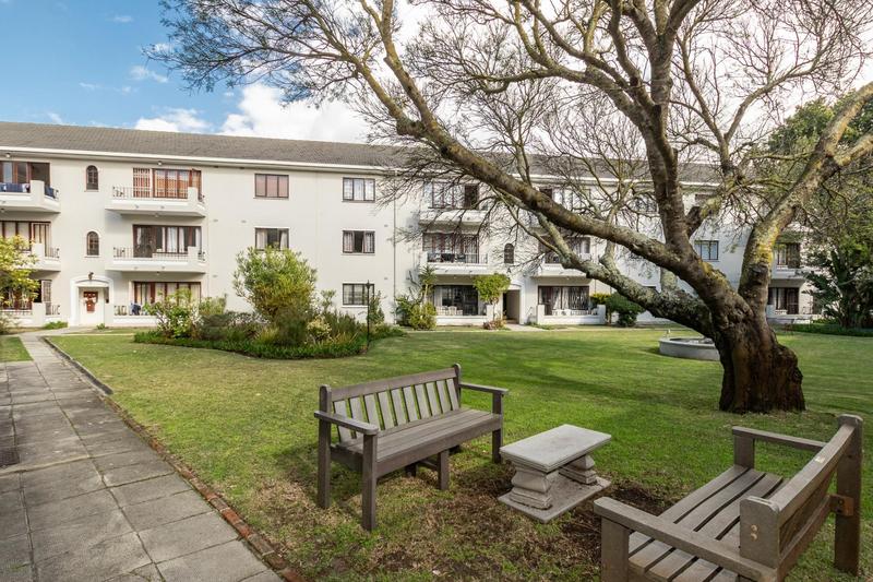 2 Bedroom Property for Sale in Pinelands Western Cape